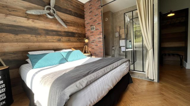 Chambre de la chambre d'hôtes Les Ecrins