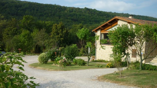 photo de l'entrée de la chambre d'hôtes La Bourdasse